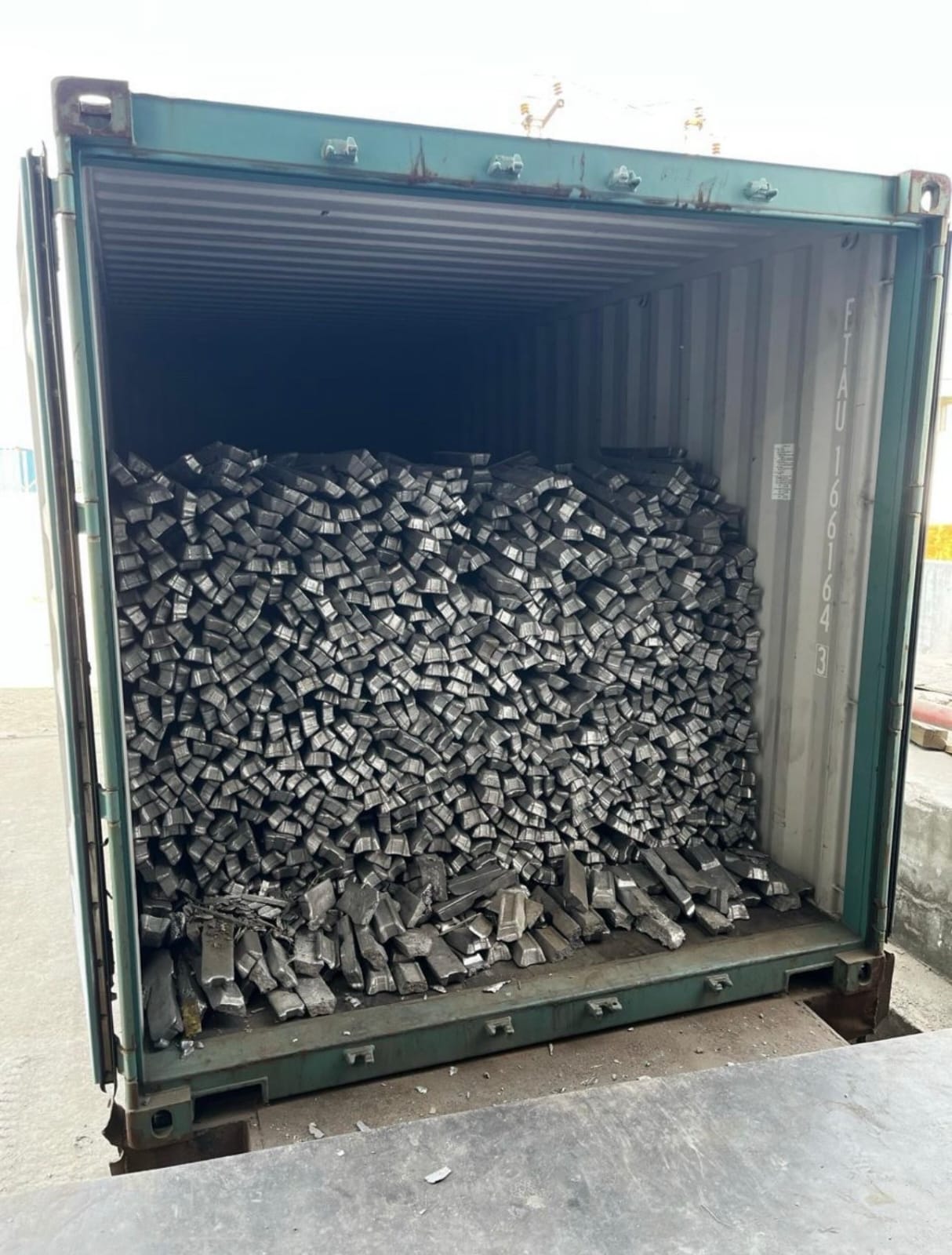 Aluminum 
